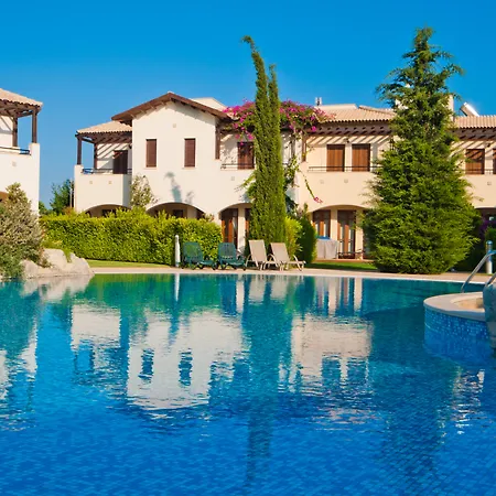 Vila Residences Junior *